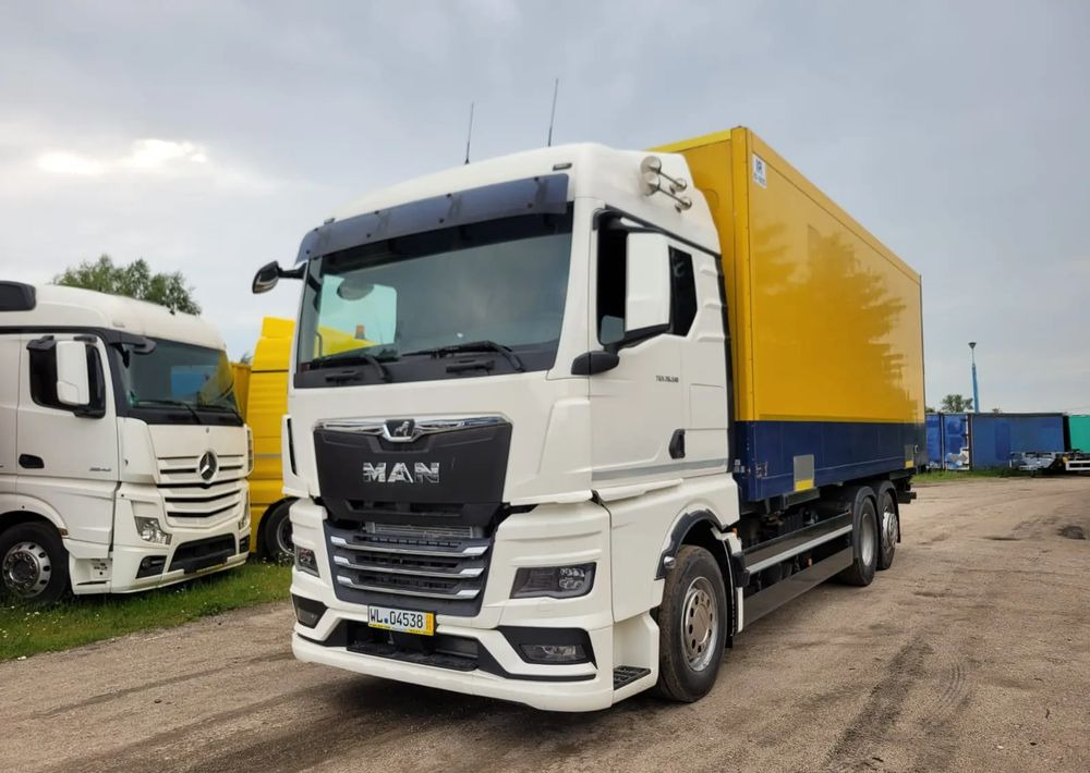 MAN MAN TGX 26.510 oś skrętna Izoterma E6 - Camion frigider: Foto 1 MAN MAN TGX 26.510 oś skrętna Izoterma E6 - Camion frigider: Foto 1