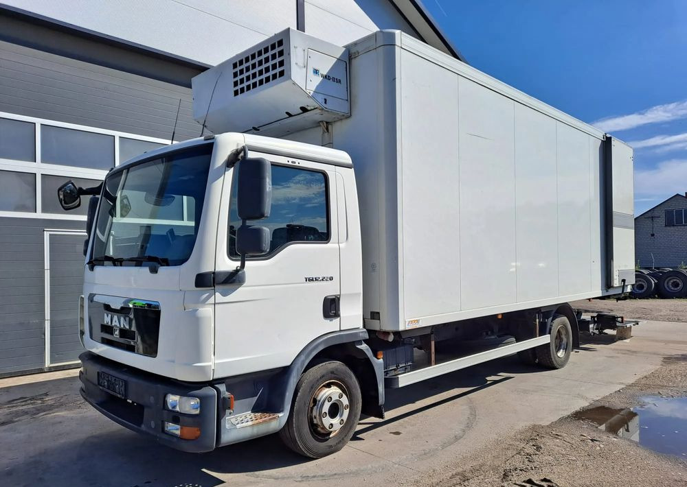 MAN TGL 12.220 Chłodnia agregat WKD-II SR - Camion frigider: Foto 2 MAN TGL 12.220 Chłodnia agregat WKD-II SR - Camion frigider: Foto 2