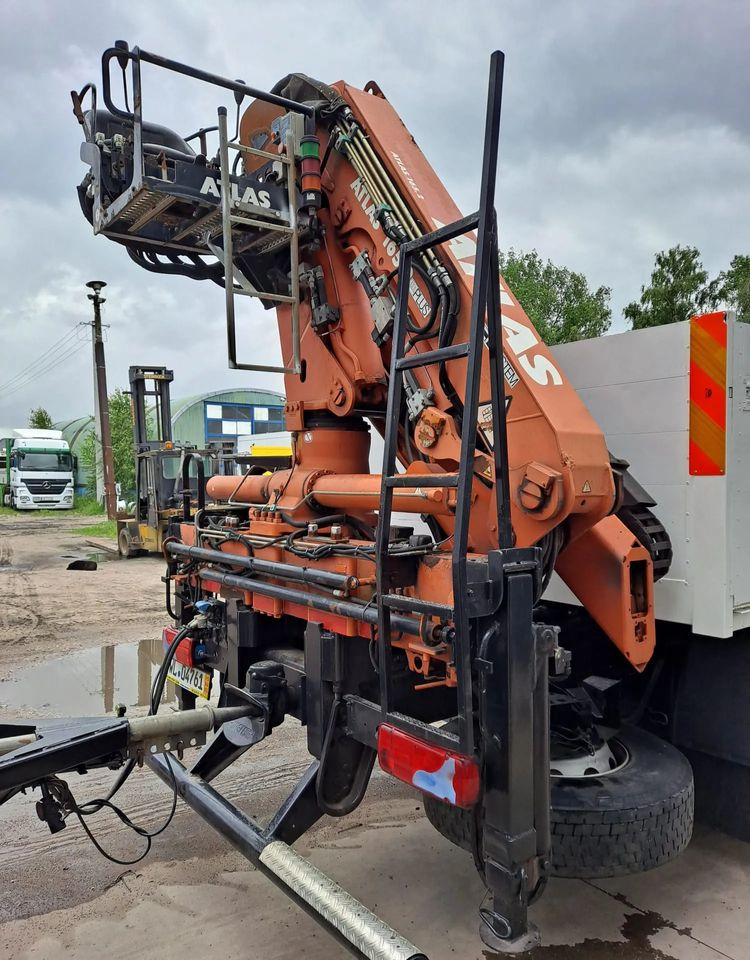 MAN TGS 26.400 Budowlanka Euro 6 - Camion platformă, Camion cu macara: Foto 3 MAN TGS 26.400 Budowlanka Euro 6 - Camion platformă, Camion cu macara: Foto 3