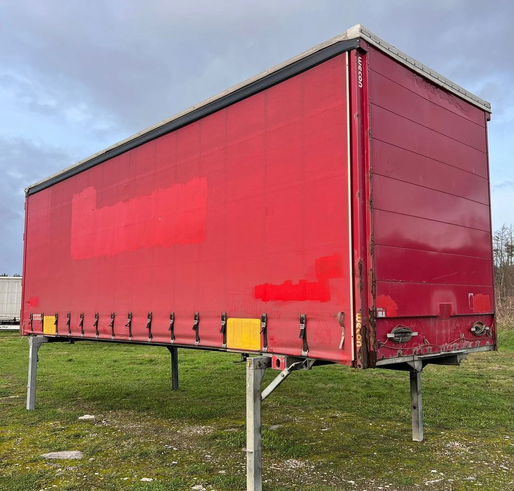 Wecon Zabudowa BDF WECON 19 palet - Caroserie cu prelata: Foto 1 Wecon Zabudowa BDF WECON 19 palet - Caroserie cu prelata: Foto 1