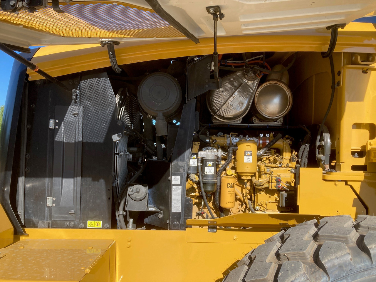 Leasing de CATERPILLAR 938M CATERPILLAR 938M: Foto 8