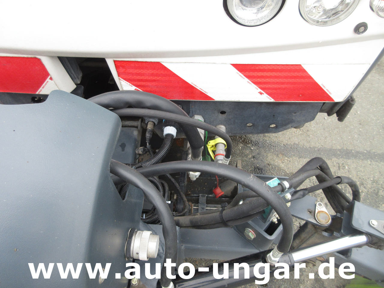 Hako Citymaster CM 2000 Kehrmaschine 4-Rad-Lenkung VW Diesel Motor - Măturătoare stradală: Foto 4 Hako Citymaster CM 2000 Kehrmaschine 4-Rad-Lenkung VW Diesel Motor - Măturătoare stradală: Foto 4