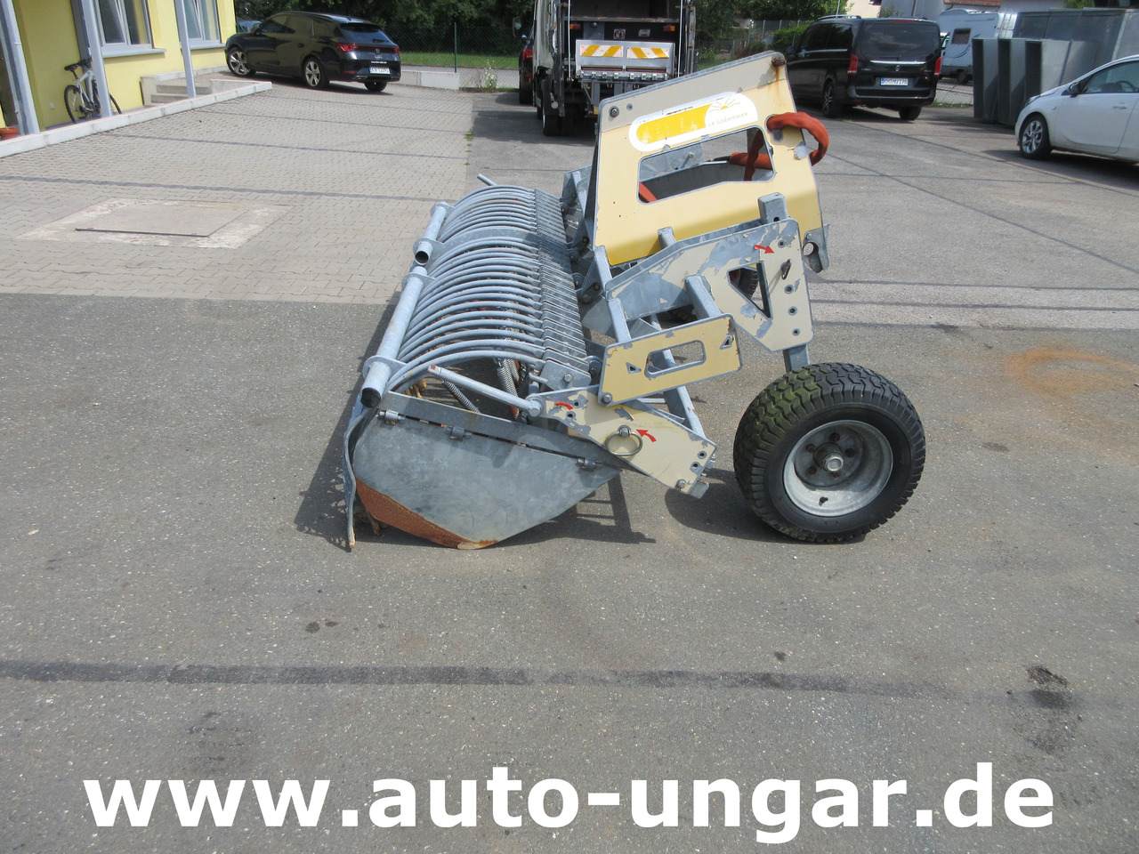 Beachtech Legiret Geomonier Beach Tech Strandreiniger Sandreiniger Traktoranbau Beachcleaner - Maşina comunala: Foto 2 Beachtech Legiret Geomonier Beach Tech Strandreiniger Sandreiniger Traktoranbau Beachcleaner - Maşina comunala: Foto 2