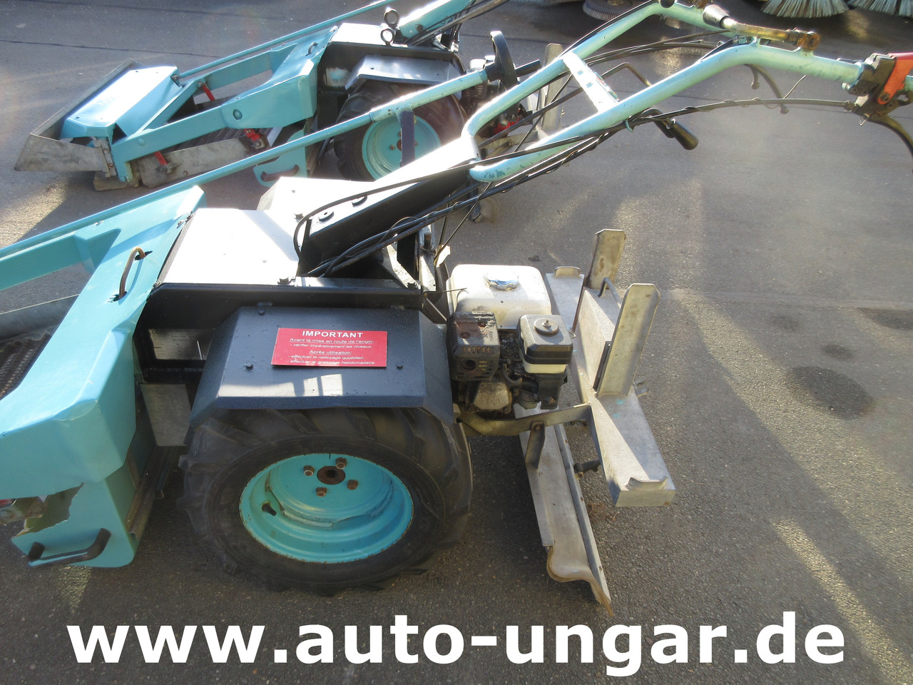 Maşina comunala Beachtech Sweepy walk-behind Beachcleaner Strandreiniger Cribleuse de Plage: Foto 13 Maşina comunala Beachtech Sweepy walk-behind Beachcleaner Strandreiniger Cribleuse de Plage: Foto 13