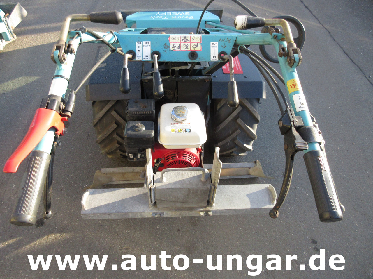 Maşina comunala Beachtech Sweepy walk-behind Beachcleaner Strandreiniger Cribleuse de Plage: Foto 6 Maşina comunala Beachtech Sweepy walk-behind Beachcleaner Strandreiniger Cribleuse de Plage: Foto 6