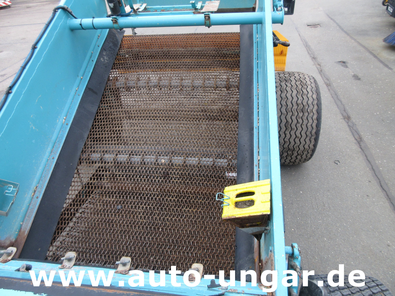 Maşina comunala Kässbohrer BeachTech 2000 Strandreiniger Beachcleaner Nettoyeur Cribleuse de Plage: Foto 16