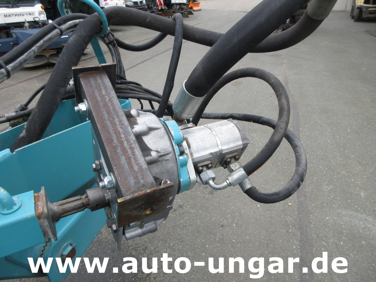 Maşina comunala Kässbohrer BeachTech 2000 Strandreiniger Beachcleaner Nettoyeur Cribleuse de Plage: Foto 11