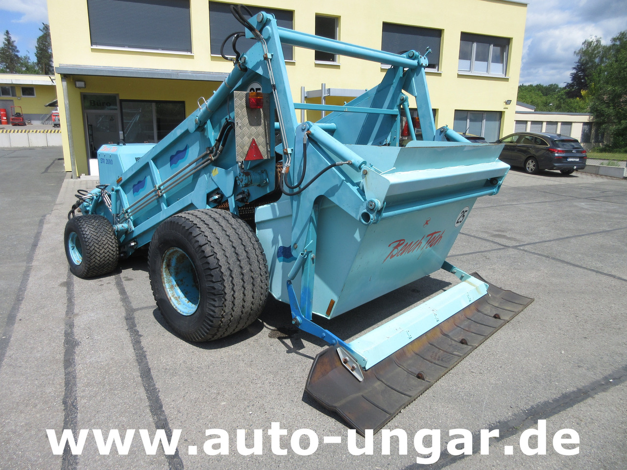 Kässbohrer BeachTech STR 2000 BeachCleaner Strandreiniger καθαριστής παραλίας - Maşina comunala: Foto 3 Kässbohrer BeachTech STR 2000 BeachCleaner Strandreiniger καθαριστής παραλίας - Maşina comunala: Foto 3