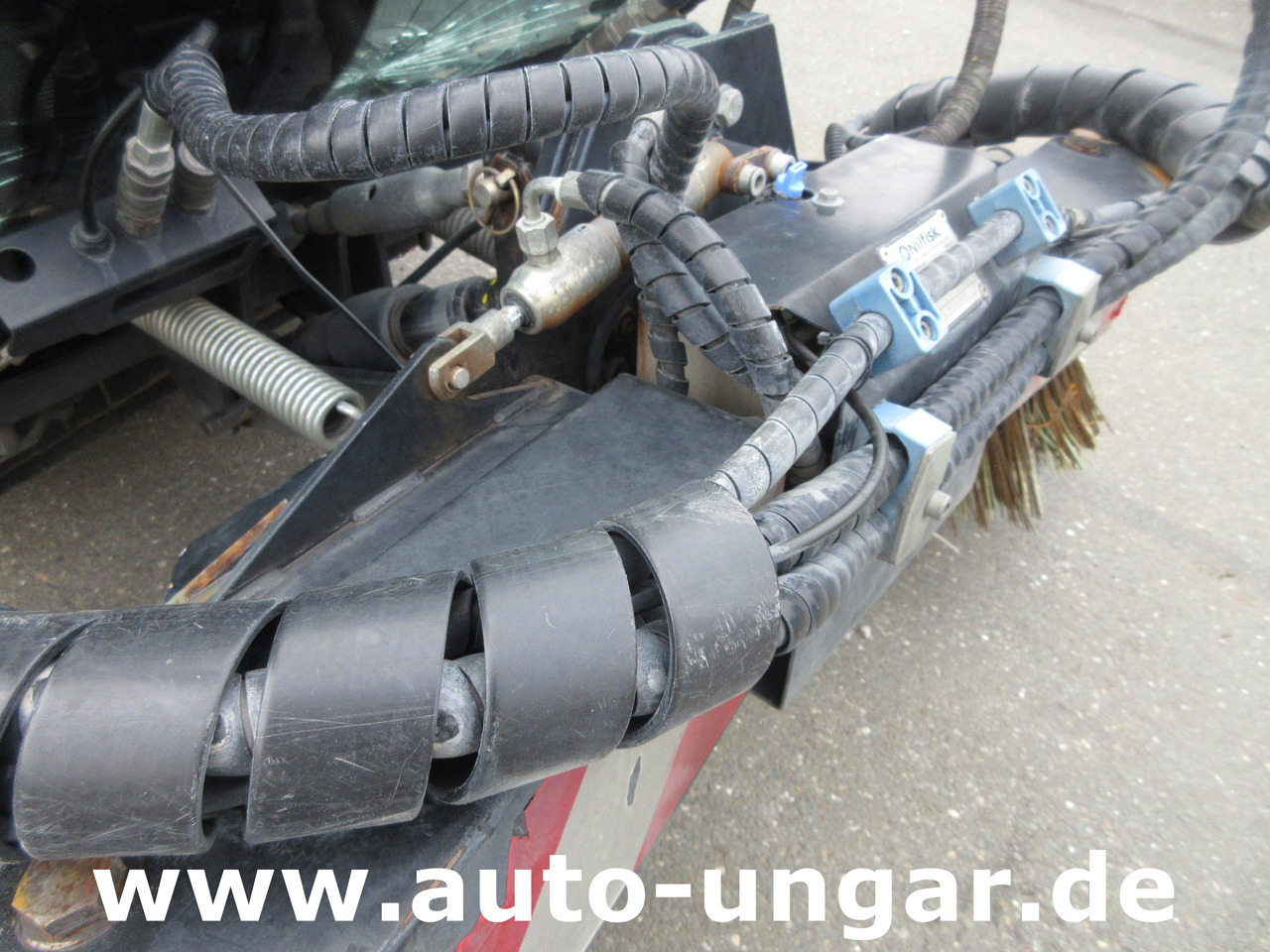 Nilfisk CR3500 CityRanger Schmidt Flexigo Multigo 4x4 Kehrmaschine Geräteträger - Măturătoare stradală: Foto 5 Nilfisk CR3500 CityRanger Schmidt Flexigo Multigo 4x4 Kehrmaschine Geräteträger - Măturătoare stradală: Foto 5
