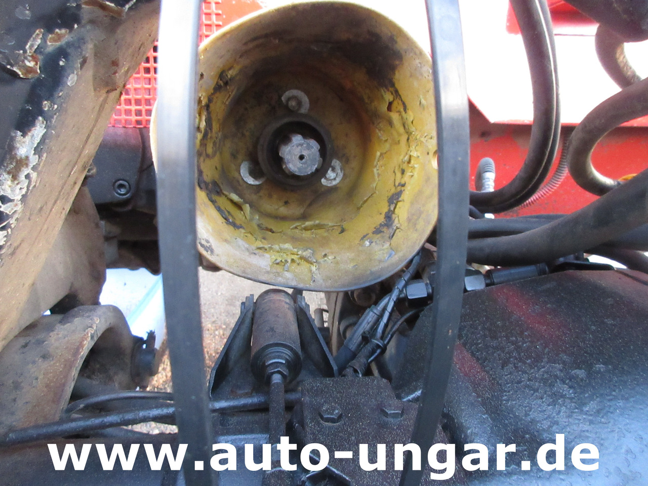 Reform Metrac H7S MOTORSCHADEN Bj. 2004 Front- & Heckzapfwelle Fronthydraulik - Tractor agricol: Foto 4 Reform Metrac H7S MOTORSCHADEN Bj. 2004 Front- & Heckzapfwelle Fronthydraulik - Tractor agricol: Foto 4