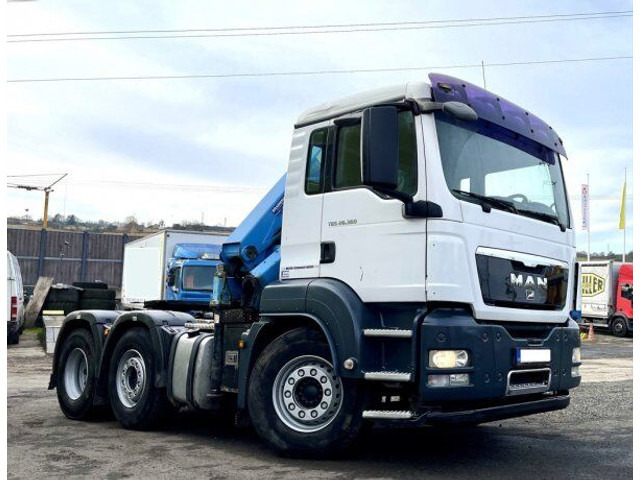MAN 6x2 TGA 26.360 +17m HMF - Cap tractor: Foto 2 MAN 6x2 TGA 26.360 +17m HMF - Cap tractor: Foto 2
