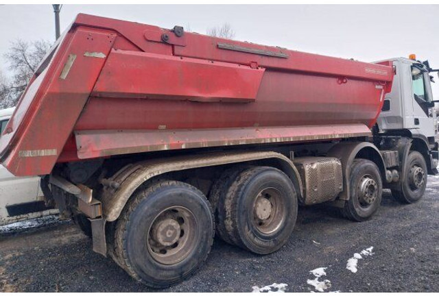 Iveco AD340T HI-LAND - Camion basculantă: Foto 3 Iveco AD340T HI-LAND - Camion basculantă: Foto 3