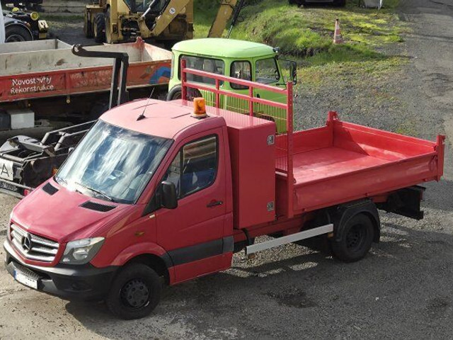 Mercedes-Benz Sprinter 516 CDI 2.2 - Autoutilitară basculantă: Foto 4 Mercedes-Benz Sprinter 516 CDI 2.2 - Autoutilitară basculantă: Foto 4