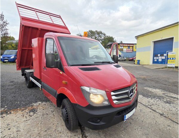 Mercedes-Benz Sprinter 516 CDI 2.2 - Autoutilitară basculantă: Foto 2 Mercedes-Benz Sprinter 516 CDI 2.2 - Autoutilitară basculantă: Foto 2