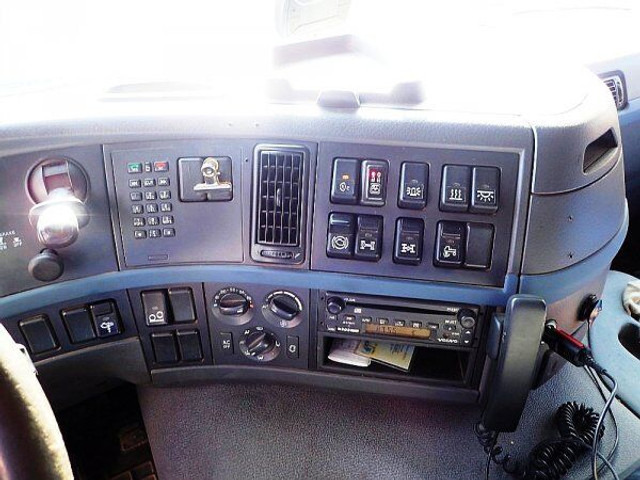 Camion basculantă Volvo 6x6 FM12.440 (34t): Foto 20