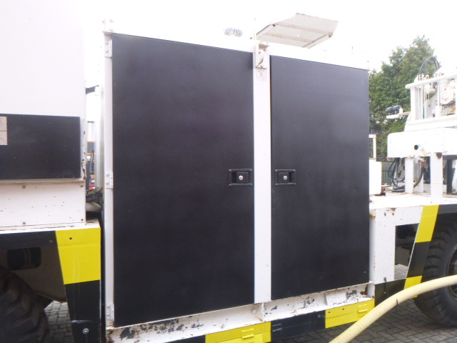 Maşina de forat tuneluri FUJI BUSSAN B-SFW1C-6S   DRY / WET SHOTCRETE & GUNITE MACHINE: Foto 7