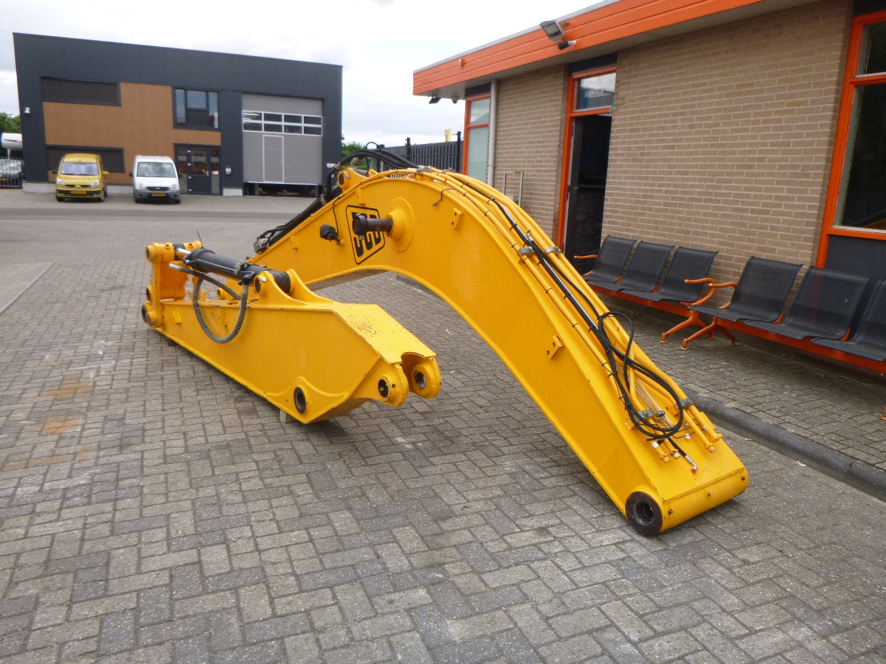 JCB JS200/JS210/JS220 - Braț pentru Excavator pe şenile: Foto 3 JCB JS200/JS210/JS220 - Braț pentru Excavator pe şenile: Foto 3