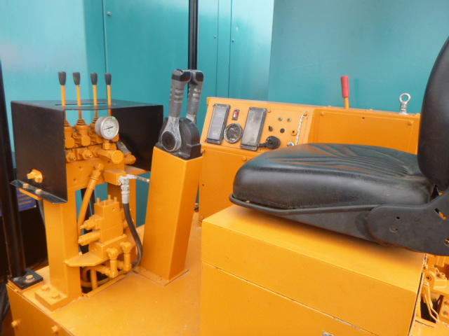 Utilaj pentru beton MOROOKA MST1500VD - D-SFC1C-11M: Foto 13 Utilaj pentru beton MOROOKA MST1500VD - D-SFC1C-11M: Foto 13