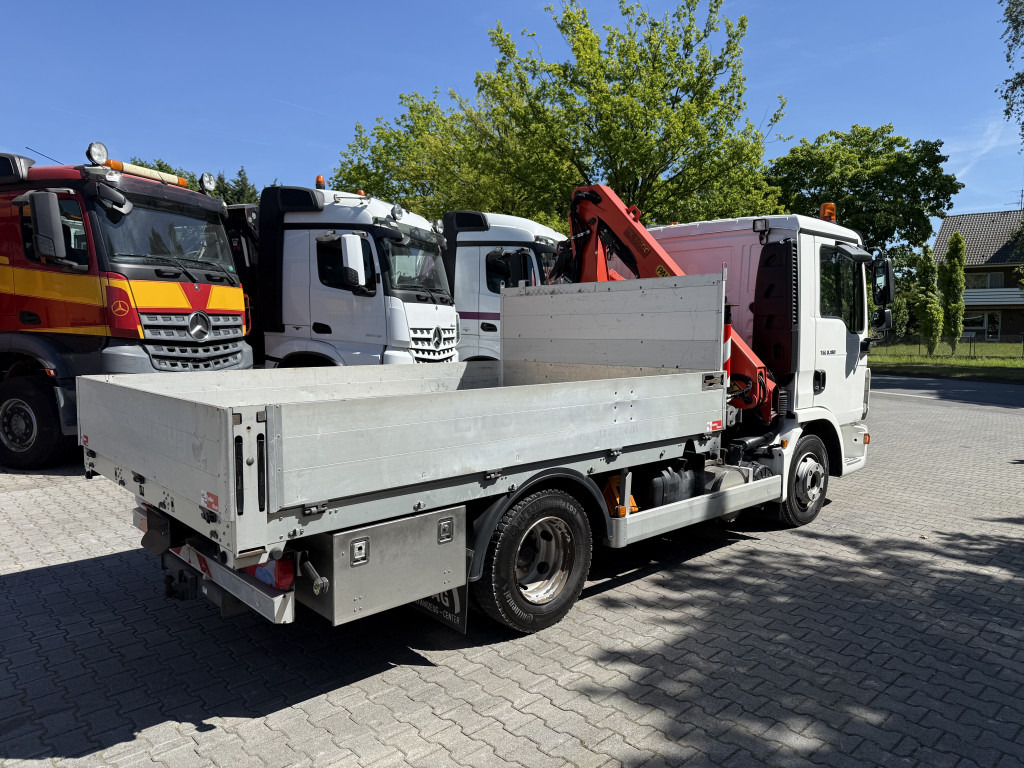 Camion platformă, Camion cu macara MAN TGL 8.180 Palfinger 6501: Foto 13