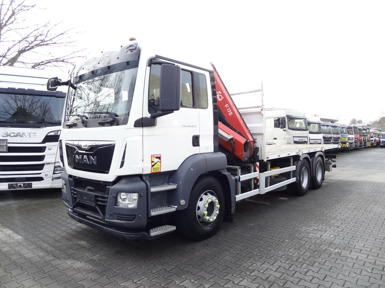 MAN TGS 26.320 6X4 BB mit Kran Fassi F175 - Camion cu macara, Camion platformă: Foto 1 MAN TGS 26.320 6X4 BB mit Kran Fassi F175 - Camion cu macara, Camion platformă: Foto 1