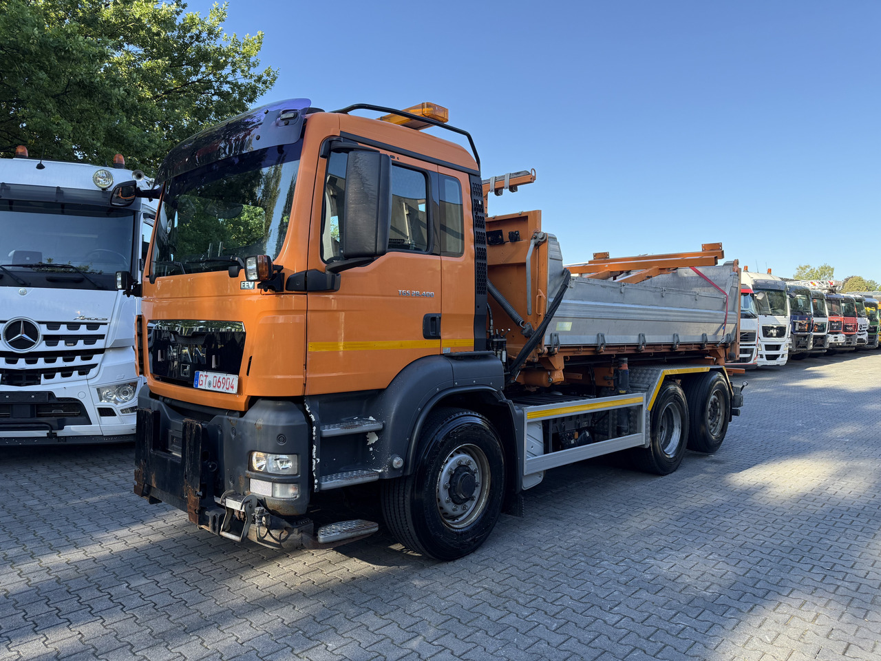 MAN TGS 28.400 6X4H-4 BL - Camion şasiu, Camion cu macara: Foto 1 MAN TGS 28.400 6X4H-4 BL - Camion şasiu, Camion cu macara: Foto 1