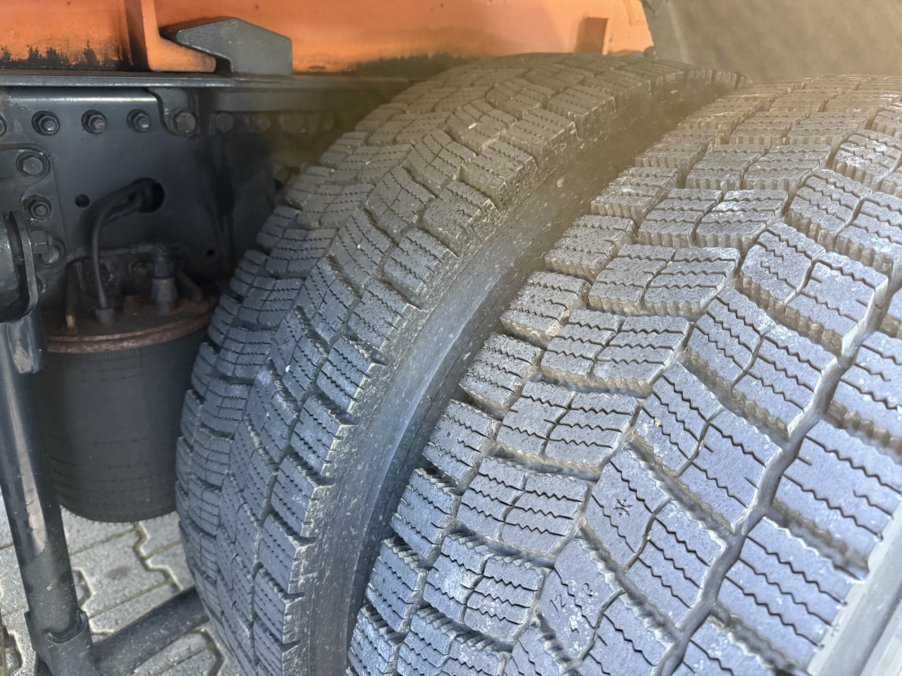 MAN TGS 28.400 6X4H-4 BL - Camion şasiu, Camion cu macara: Foto 5 MAN TGS 28.400 6X4H-4 BL - Camion şasiu, Camion cu macara: Foto 5