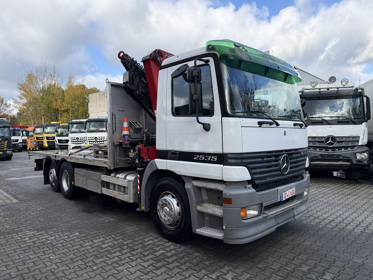 Camion platformă, Camion cu macara Mercedes-Benz Actros 2535 6X2 HMF 2420 bis 25 Meter: Foto 10