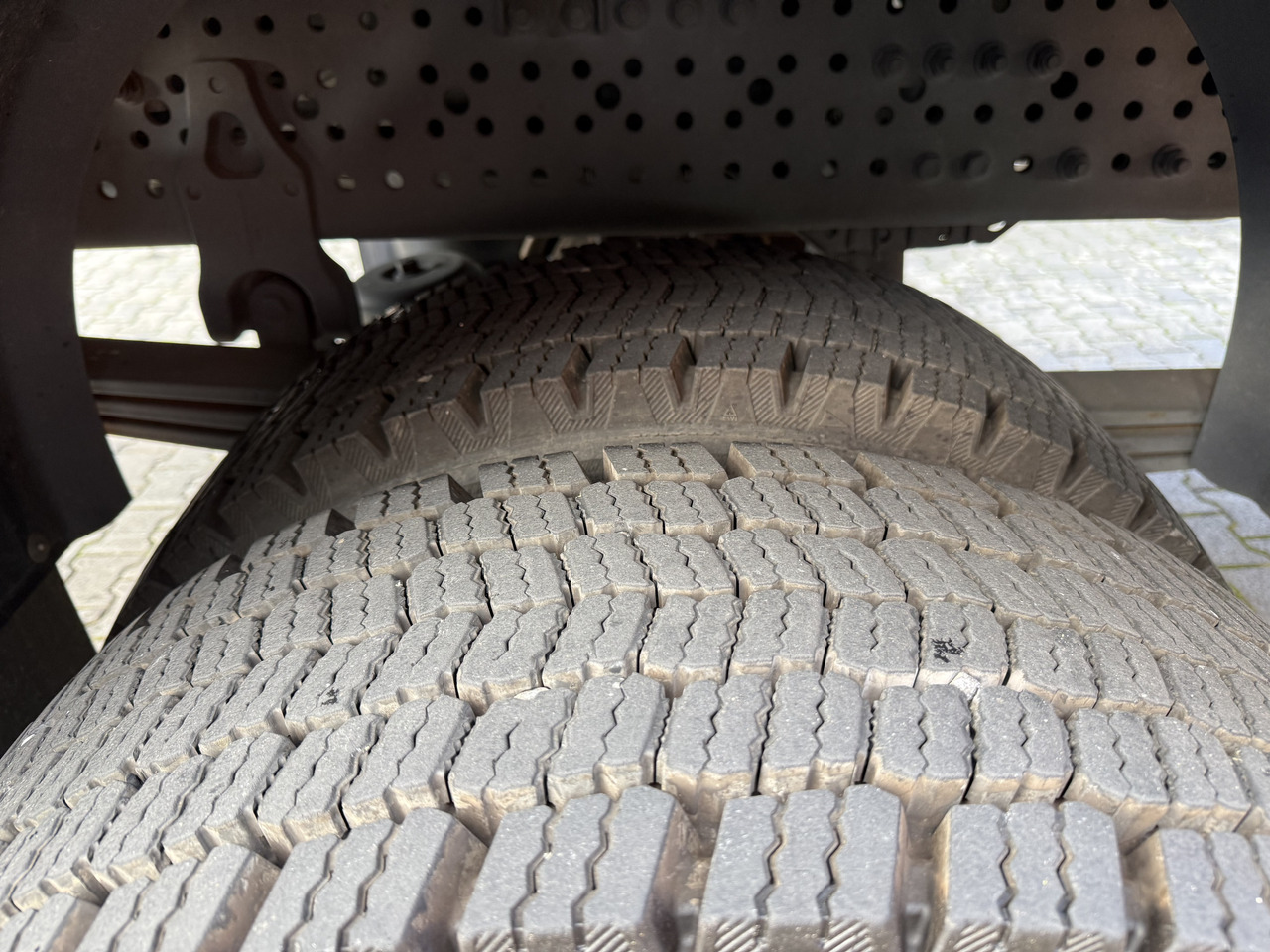 Mercedes-Benz Arocs 1827 AK 4X4 Ex- - Camion cu prelată: Foto 5 Mercedes-Benz Arocs 1827 AK 4X4 Ex- - Camion cu prelată: Foto 5