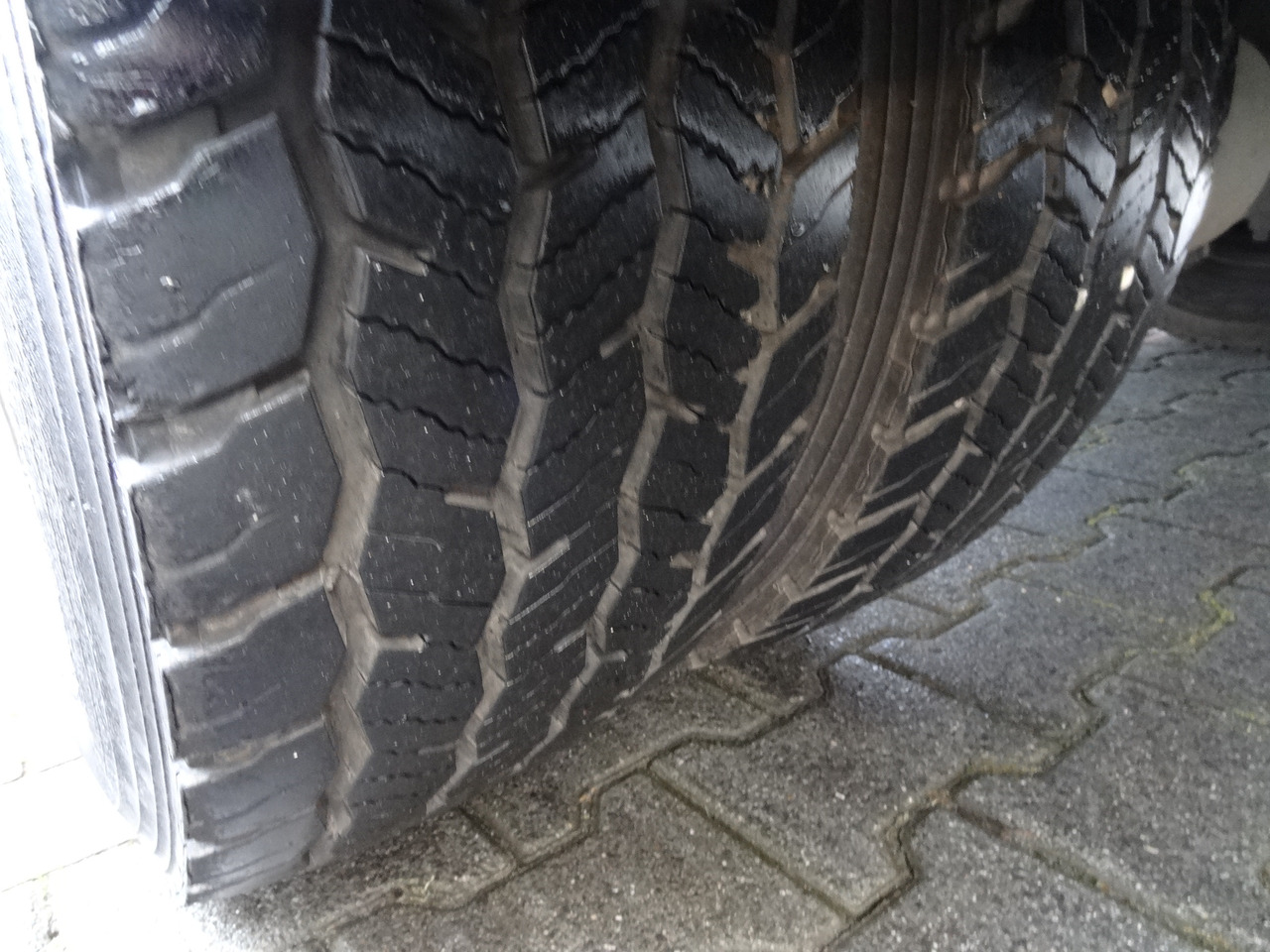 Mercedes-Benz Atego 818 Kran Palfinger 6501 - Camion platformă, Camion cu macara: Foto 2 Mercedes-Benz Atego 818 Kran Palfinger 6501 - Camion platformă, Camion cu macara: Foto 2