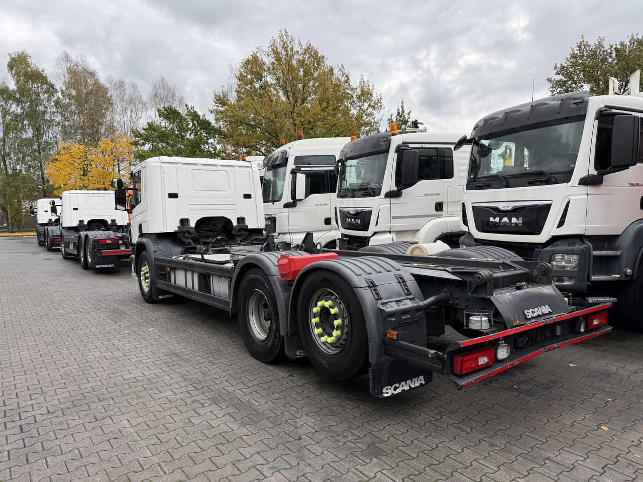 Scania P280 6X2*4 - Camion şasiu: Foto 4 Scania P280 6X2*4 - Camion şasiu: Foto 4