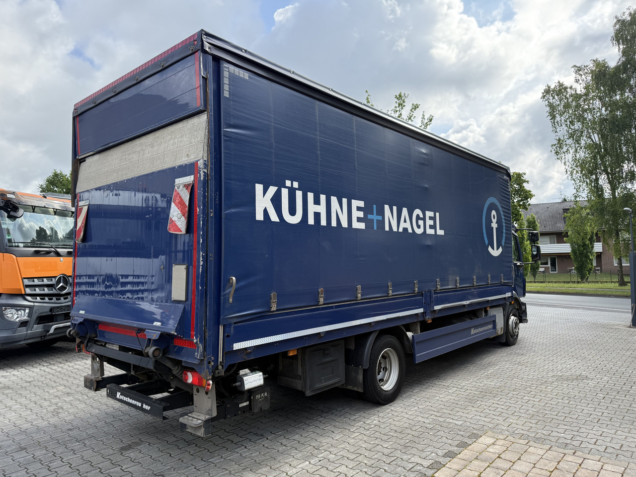 Camion cu prelată Volvo FL210 14 Tonner: Foto 10 Camion cu prelată Volvo FL210 14 Tonner: Foto 10