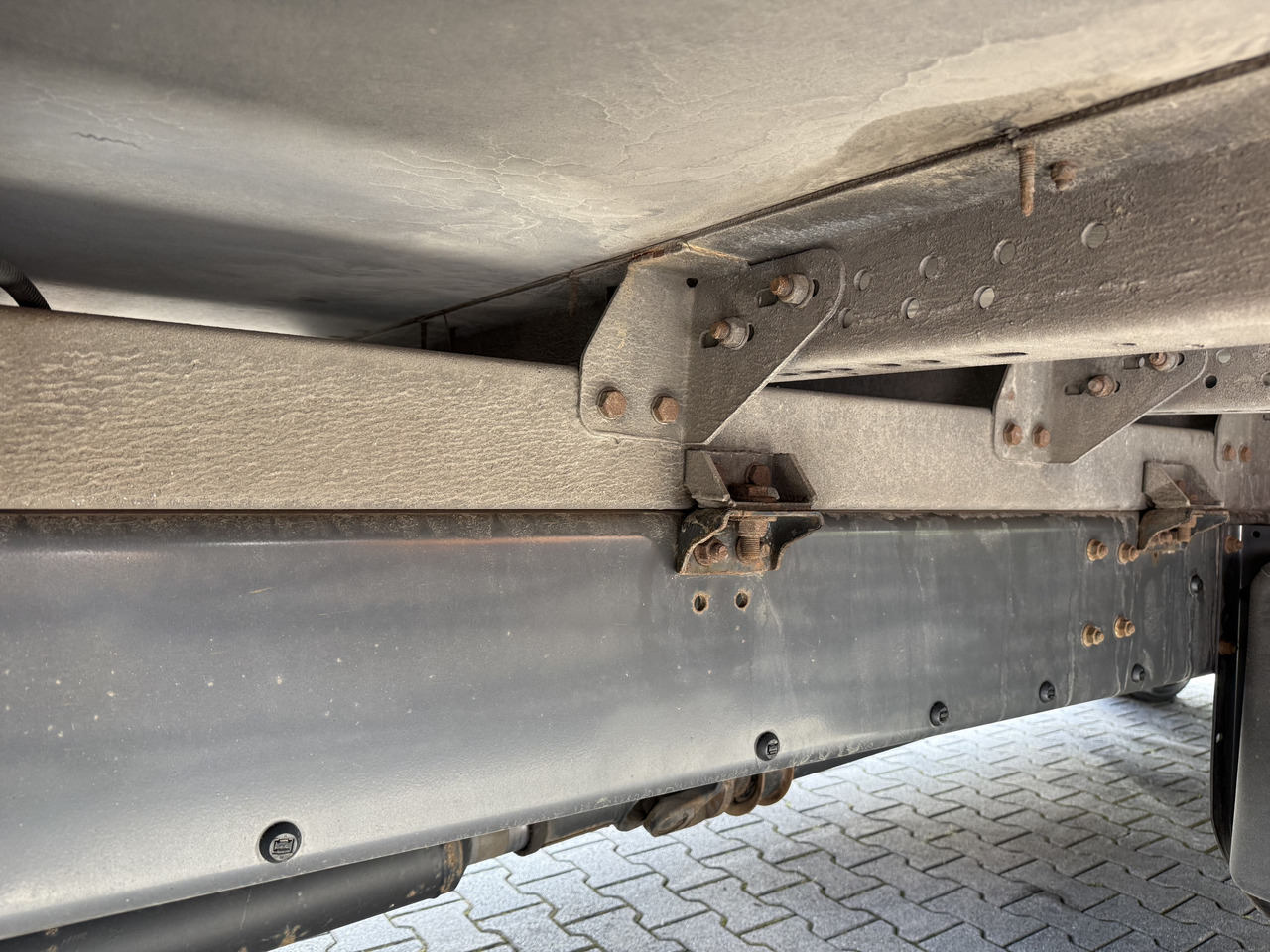 Camion cu prelată Volvo FL210 14 Tonner: Foto 14 Camion cu prelată Volvo FL210 14 Tonner: Foto 14