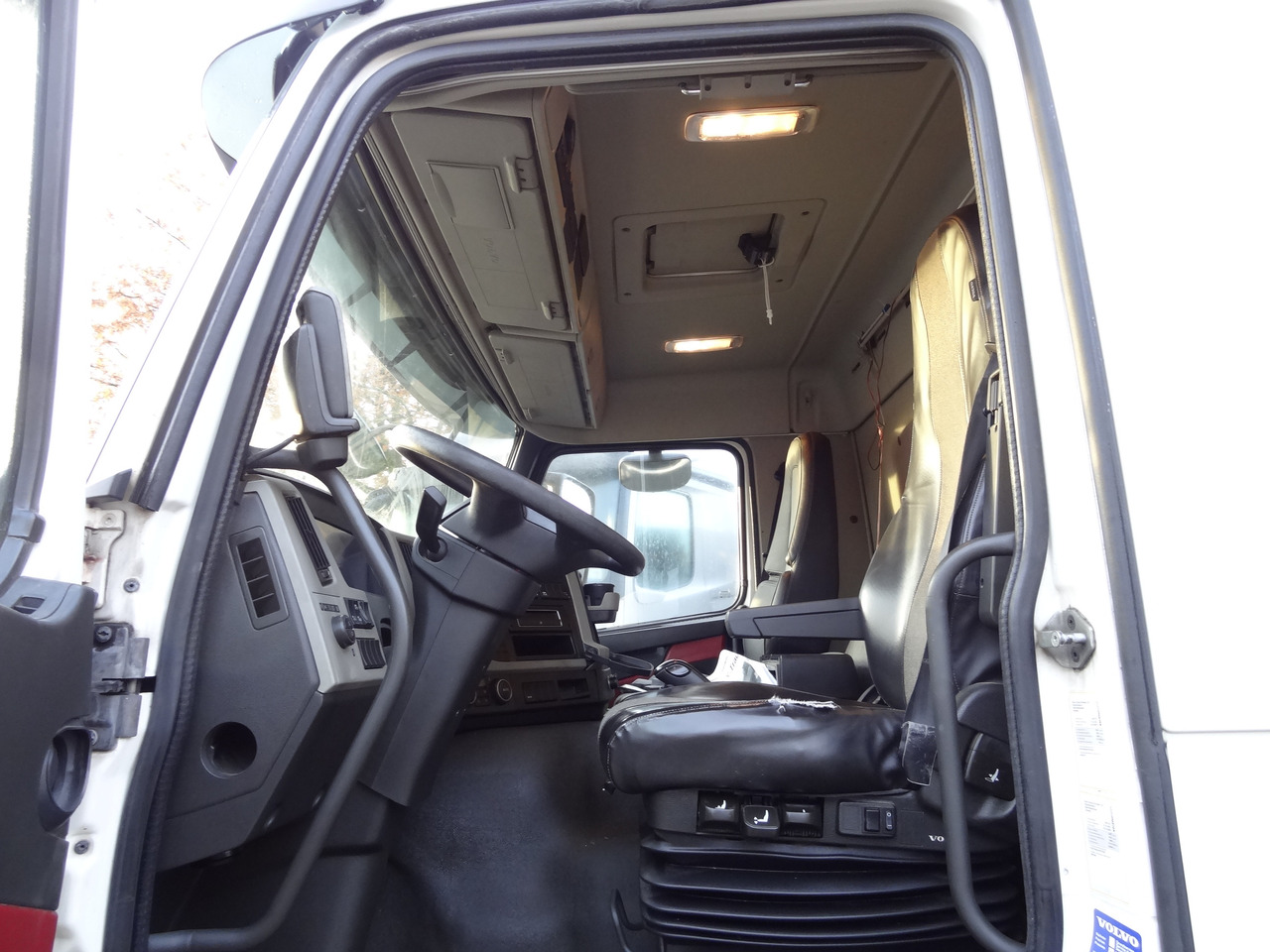 Volvo FM420 4X4 X-Track - Camion şasiu: Foto 4 Volvo FM420 4X4 X-Track - Camion şasiu: Foto 4