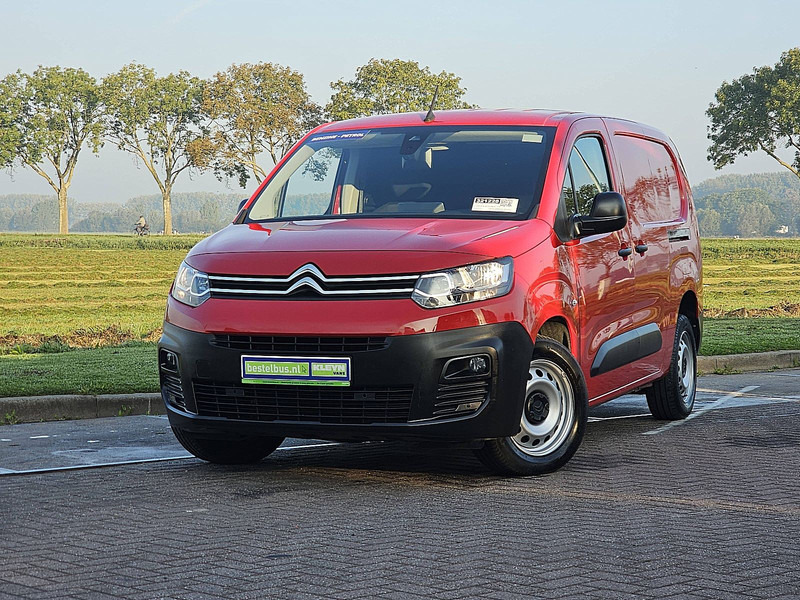 Citroën Berlingo 1.4 XL 130 AUT. 34 dkm. - Autoutilitară box: Foto 1 Citroën Berlingo 1.4 XL 130 AUT. 34 dkm. - Autoutilitară box: Foto 1