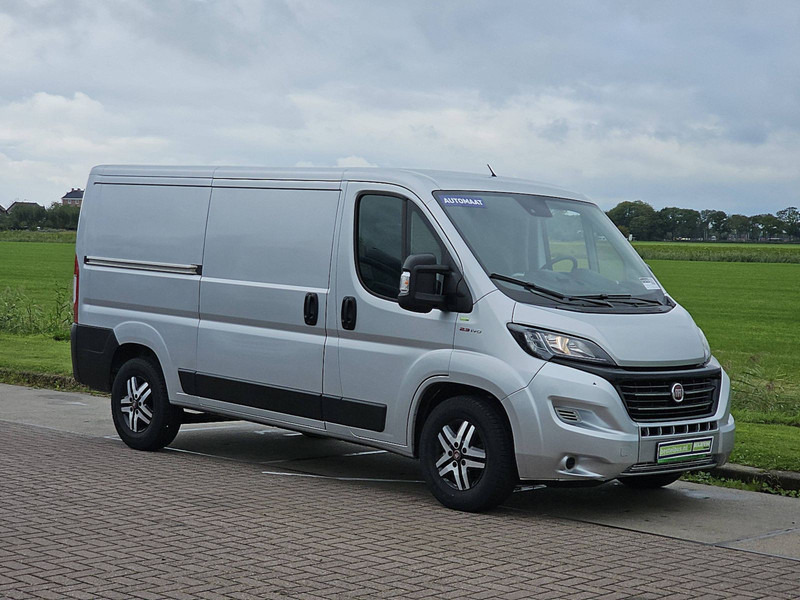 Fiat Ducato 33 2.3 AC AUTOMAAT EURO6 - Autoutilitară compactă: Foto 5 Fiat Ducato 33 2.3 AC AUTOMAAT EURO6 - Autoutilitară compactă: Foto 5