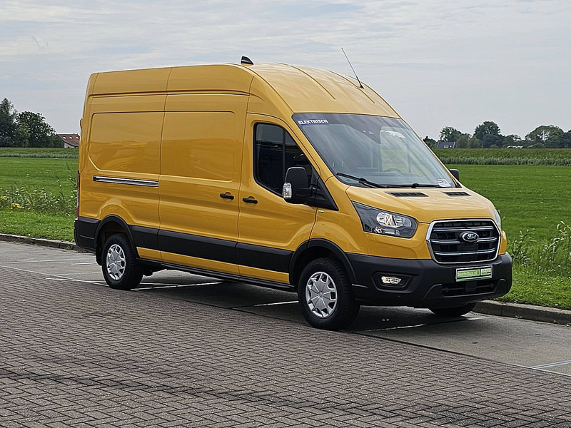 Ford E-Transit L3H3 elektr. 68 Kwh - Dubă, Autoutilitară electrică: Foto 5 Ford E-Transit L3H3 elektr. 68 Kwh - Dubă, Autoutilitară electrică: Foto 5