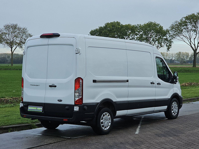 Ford Transit 2.0 L3H2 Navi Euro6 - Dubă: Foto 3 Ford Transit 2.0 L3H2 Navi Euro6 - Dubă: Foto 3