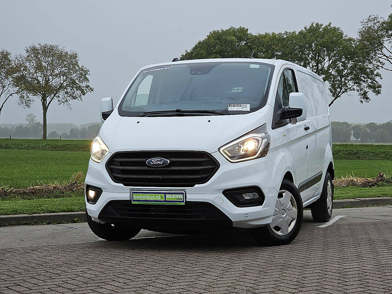 Ford Transit Custom 2.0 L1H1 Navi Euro6 - Autoutilitară compactă: Foto 1 Ford Transit Custom 2.0 L1H1 Navi Euro6 - Autoutilitară compactă: Foto 1