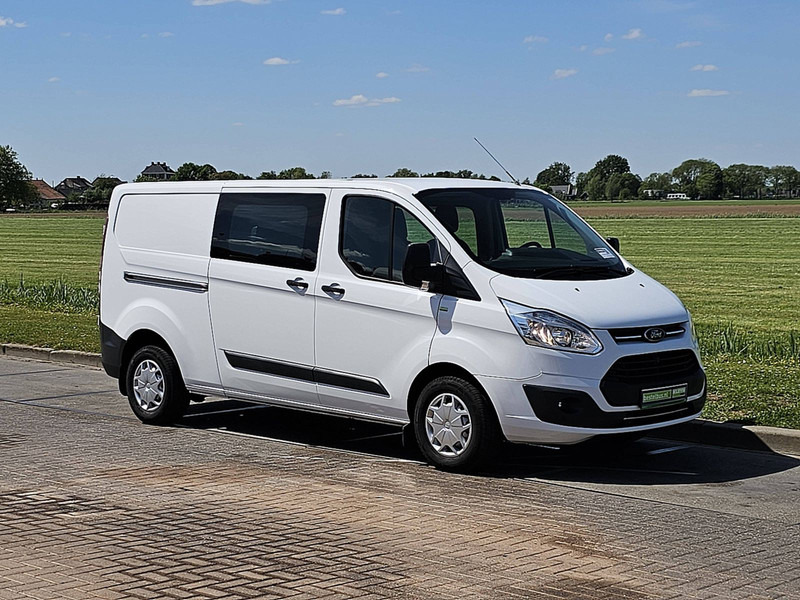 Ford Transit Custom 2.0 L2H1 Navi Euro6 - Autoutilitară compactă: Foto 5 Ford Transit Custom 2.0 L2H1 Navi Euro6 - Autoutilitară compactă: Foto 5