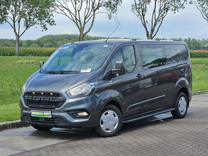 Ford Transit Custom 2.0 - Autoutilitară compactă: Foto 2 Ford Transit Custom 2.0 - Autoutilitară compactă: Foto 2