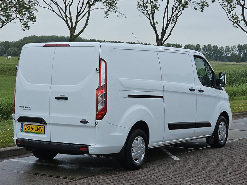 Ford Transit Custom L2H1 Navi Euro6 - Autoutilitară compactă: Foto 3 Ford Transit Custom L2H1 Navi Euro6 - Autoutilitară compactă: Foto 3