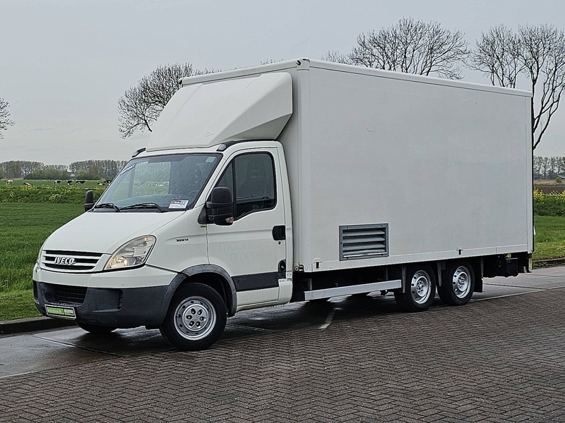Iveco Daily 35S14 BE-COMBI Laadklep! - Autoutilitară box: Foto 2 Iveco Daily 35S14 BE-COMBI Laadklep! - Autoutilitară box: Foto 2