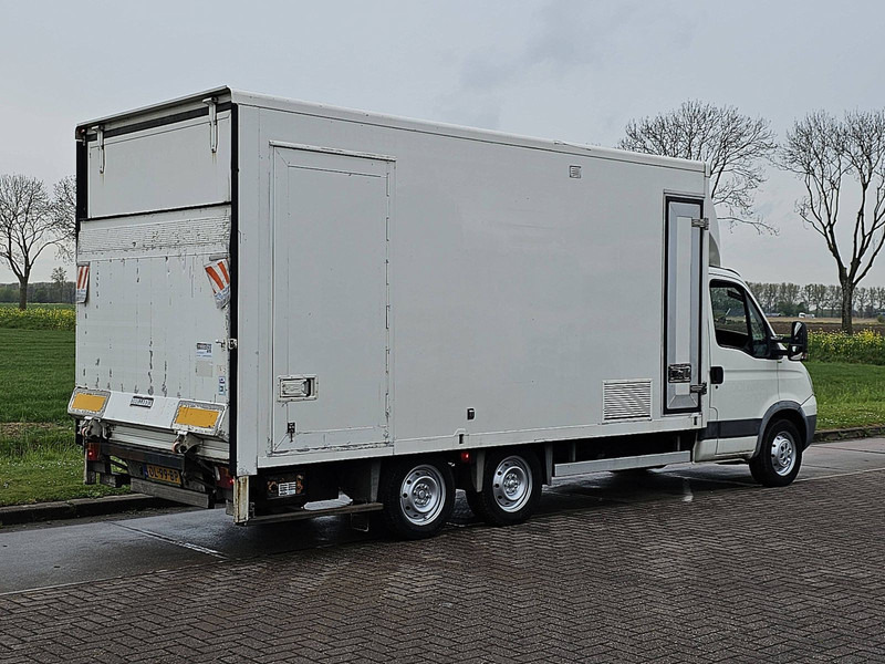 Iveco Daily 35S14 BE-COMBI Laadklep! - Autoutilitară box: Foto 3 Iveco Daily 35S14 BE-COMBI Laadklep! - Autoutilitară box: Foto 3