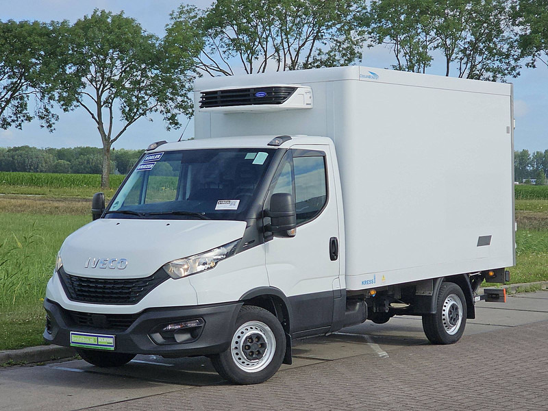 Iveco Daily 35S14 Koelwagen Laadklep - Autoutilitară frigorifica: Foto 2 Iveco Daily 35S14 Koelwagen Laadklep - Autoutilitară frigorifica: Foto 2