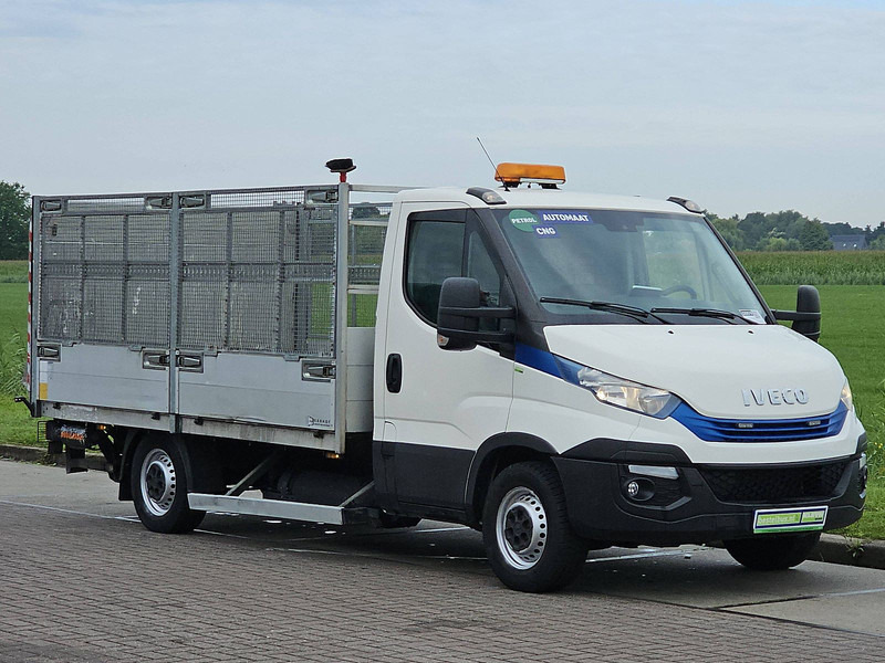 Iveco Daily 35S14 aardgas EURO6 - Autoutilitară cu platformă: Foto 5 Iveco Daily 35S14 aardgas EURO6 - Autoutilitară cu platformă: Foto 5