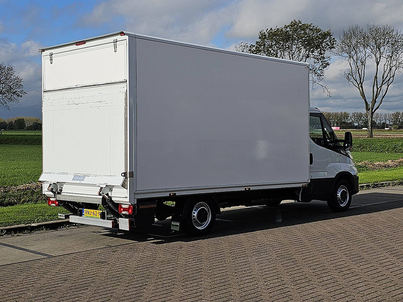 Iveco Daily 35S18 3.0ltr ac aut. EUR6 - Autoutilitară box: Foto 3 Iveco Daily 35S18 3.0ltr ac aut. EUR6 - Autoutilitară box: Foto 3