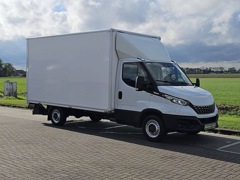 Iveco Daily 35S18 3.0ltr ac aut. EUR6 - Autoutilitară box: Foto 5 Iveco Daily 35S18 3.0ltr ac aut. EUR6 - Autoutilitară box: Foto 5