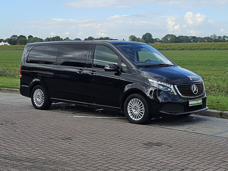 Mercedes-Benz EQV 300 L3 XL 8-Pers Mbux - Microbuz, Autobuz electric: Foto 5 Mercedes-Benz EQV 300 L3 XL 8-Pers Mbux - Microbuz, Autobuz electric: Foto 5