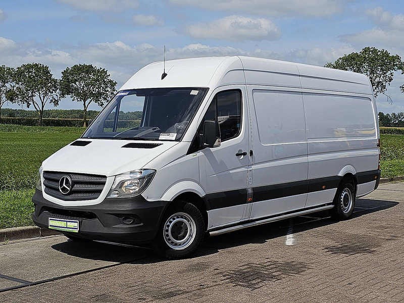 Mercedes-Benz Sprinter 311 CDI AUT. L3H2 - Dubă: Foto 2 Mercedes-Benz Sprinter 311 CDI AUT. L3H2 - Dubă: Foto 2