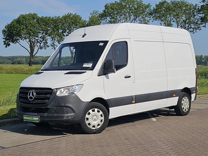 Mercedes-Benz Sprinter 314 L2H2 Mbux Automaat! - Dubă: Foto 2 Mercedes-Benz Sprinter 314 L2H2 Mbux Automaat! - Dubă: Foto 2